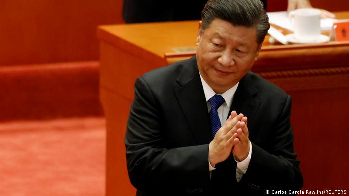 Очільник Китаю Сі Цзіньпін посилює свою владу