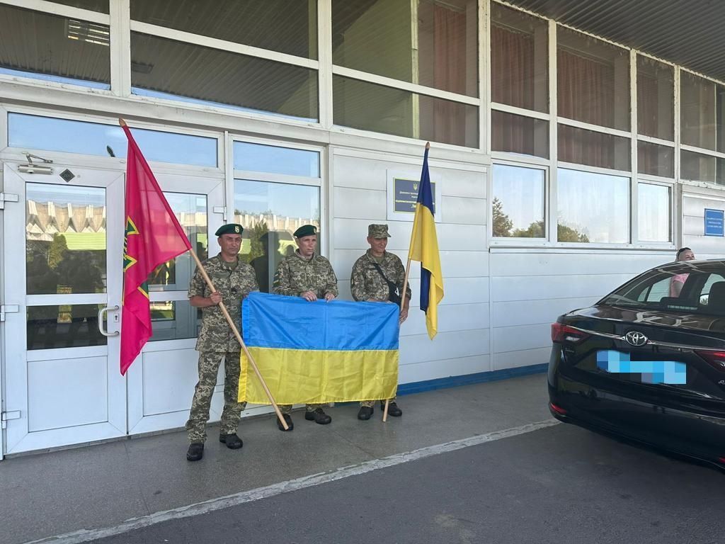 Росія передала Угорщині 11 українських військовополонених без погодження з Україною